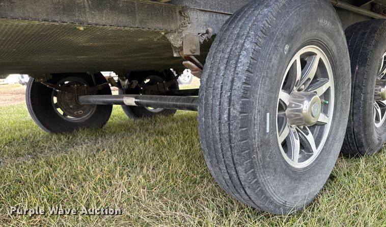 image for item FB0516 2023 Alliance Rv Paradigm camper