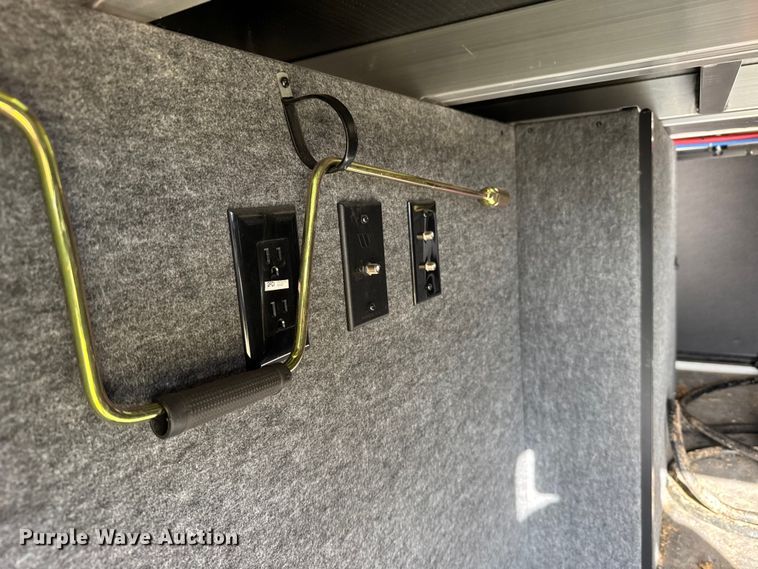 image for item FB0516 2023 Alliance Rv Paradigm camper