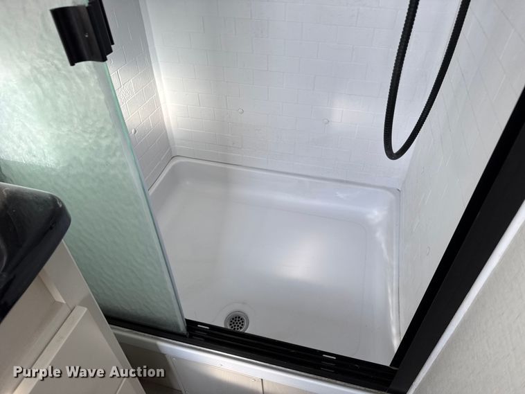 image for item FB0516 2023 Alliance Rv Paradigm camper