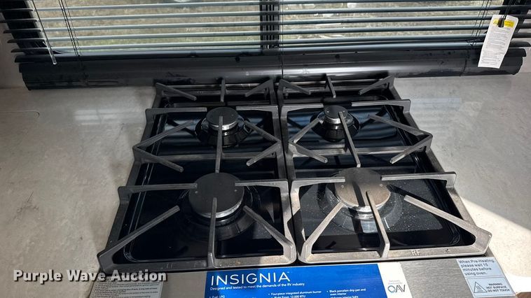 image for item FB0516 2023 Alliance Rv Paradigm camper