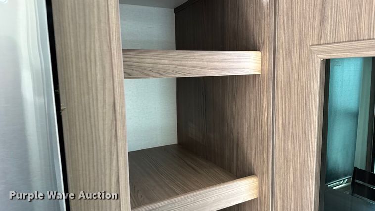 image for item FB0516 2023 Alliance Rv Paradigm camper