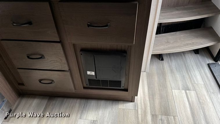 image for item FB0516 2023 Alliance Rv Paradigm camper