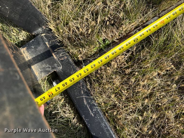 image for item FB0519 Skid steer bale spear