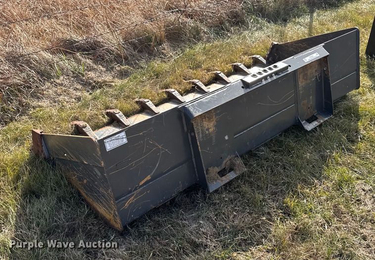 image for item FB0520 Skid steer bucket