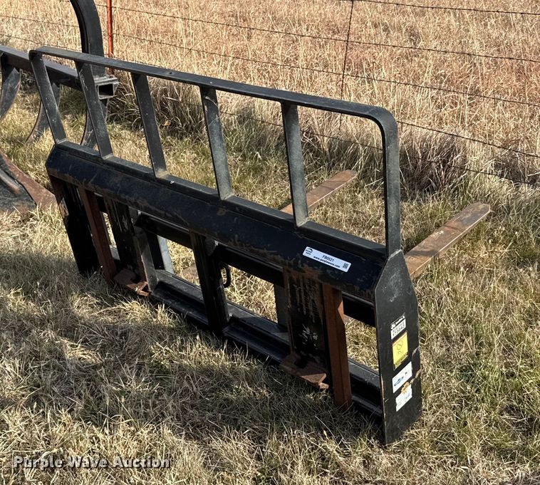 image for item FB0521 MDS skid steer forks