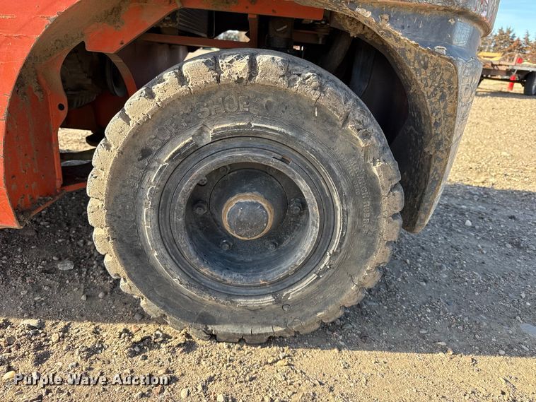 image for item FB0623 Toyota 7FGU30 forklift