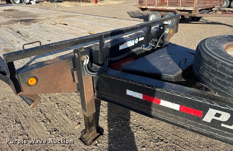 image for item FB0629 2016 PJ equipment trailer