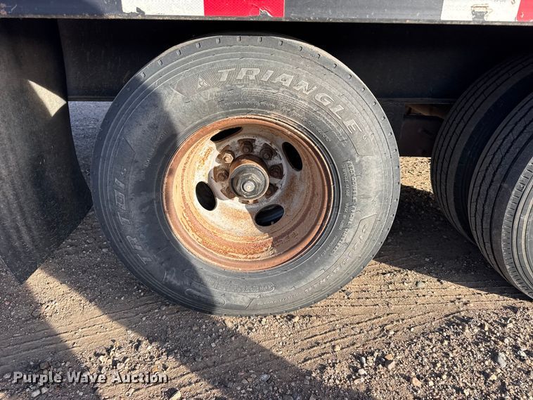 image for item FB0629 2016 PJ equipment trailer