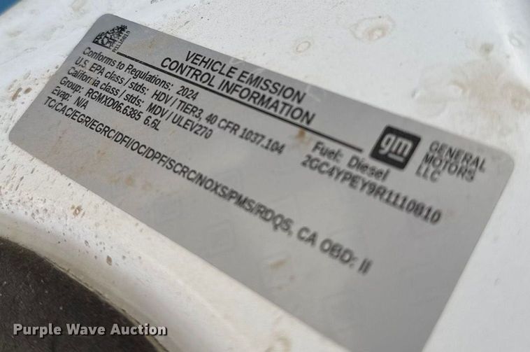 image for item FB0631 2024 Chevrolet Silverado 2500HD Crew Cab flatbed pickup truck