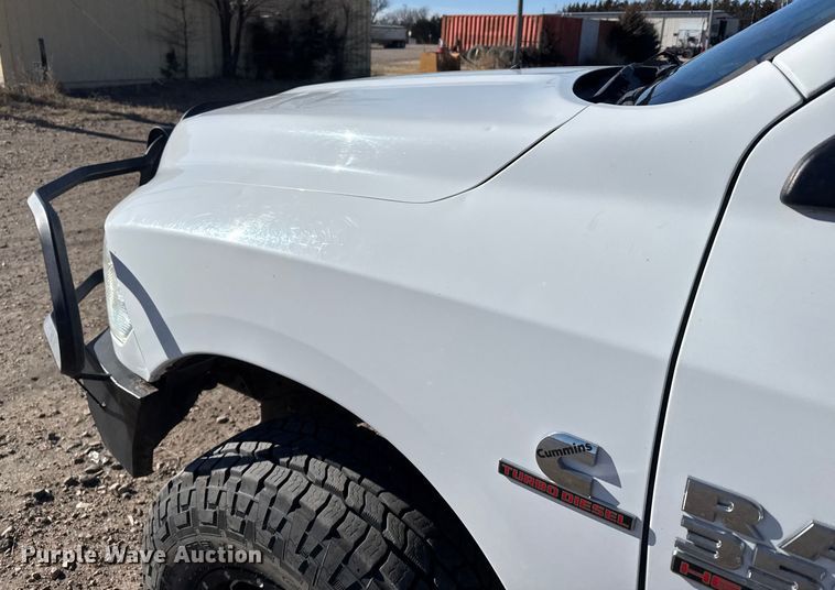 image for item FB0632 2017 RAM 3500 Crew Cab flatbed pickup truck