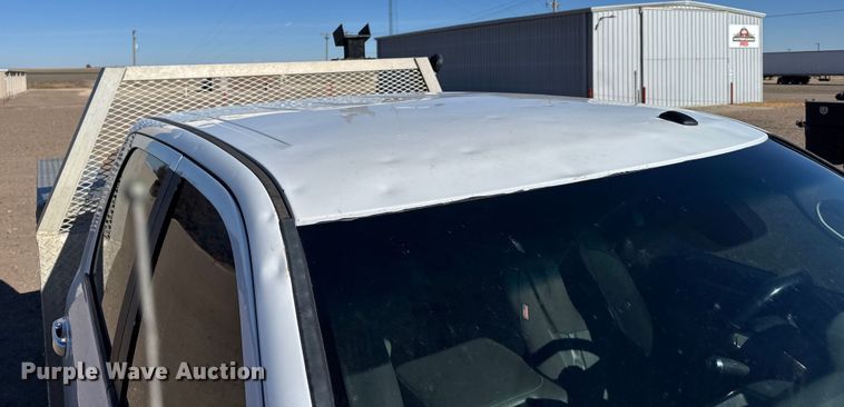 image for item FB0632 2017 RAM 3500 Crew Cab flatbed pickup truck