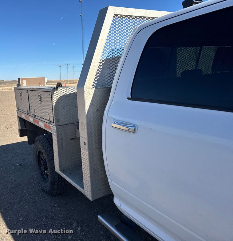 image for item FB0632 2017 RAM 3500 Crew Cab flatbed pickup truck