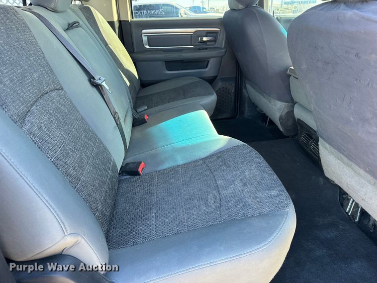 image for item FB0632 2017 RAM 3500 Crew Cab flatbed pickup truck