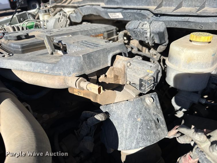 image for item FB0632 2017 RAM 3500 Crew Cab flatbed pickup truck