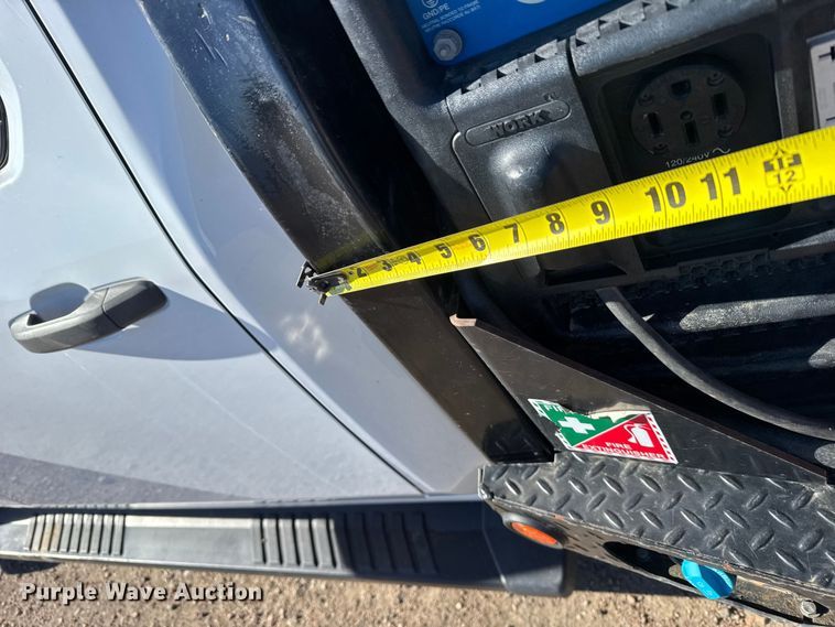 image for item FB0633 2022 Chevrolet Silverado 3500HD Crew Cab flatbed pickup truck