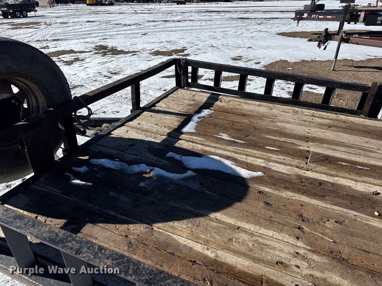 image for item FB0641 2011 PJ utility trailer