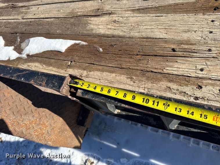 image for item FB0641 2011 PJ utility trailer