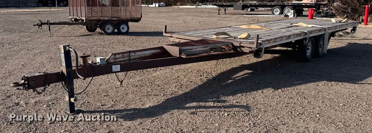 image for item FB0644 1978 BANK UT Trailer flatbed trailer