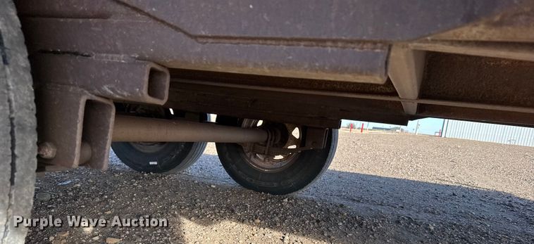 image for item FB0644 1978 BANK UT Trailer flatbed trailer