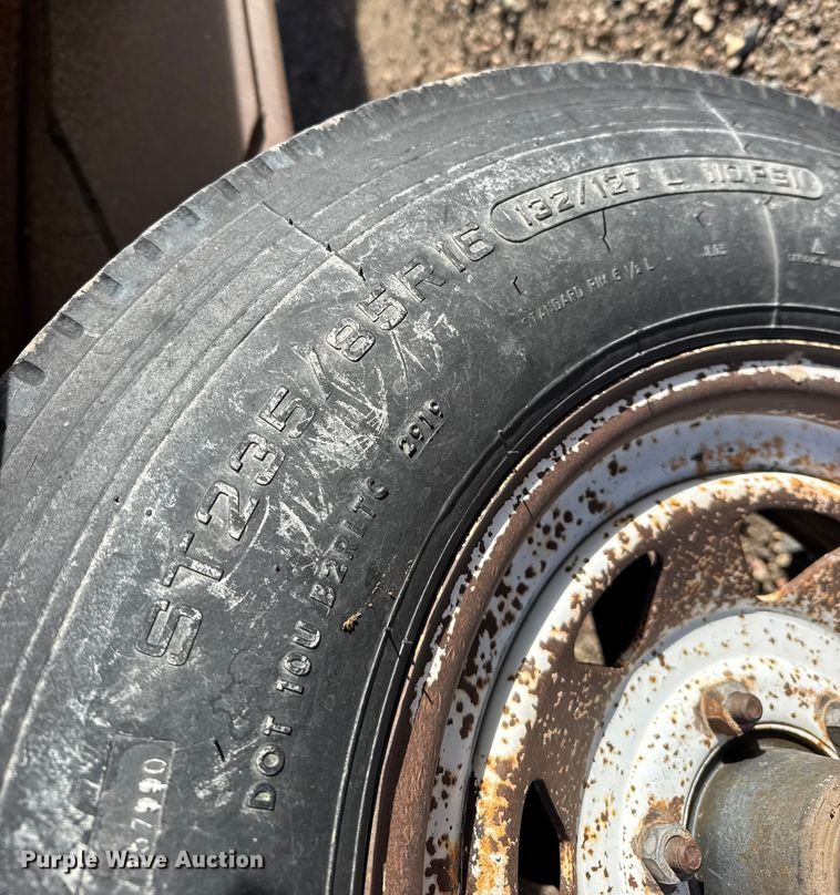 image for item FB0644 1978 BANK UT Trailer flatbed trailer