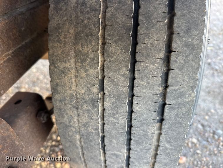 image for item FB0644 1978 BANK UT Trailer flatbed trailer