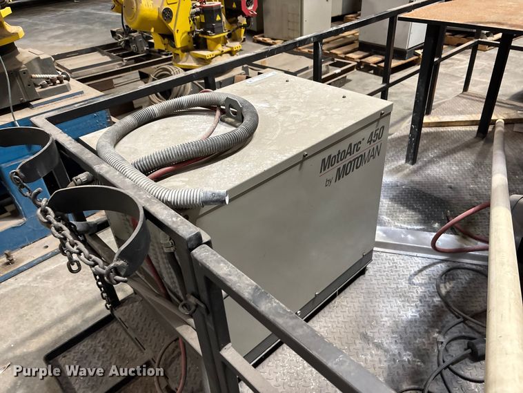 image for item FB0670 1998 Motoman MotoArc 450 arc welding robot