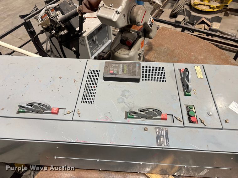 image for item FB0670 1998 Motoman MotoArc 450 arc welding robot