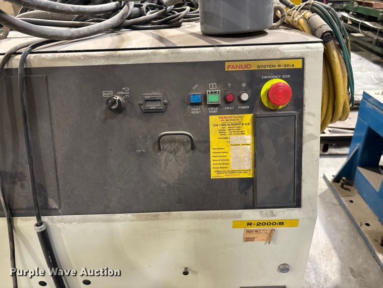 image for item FB0671 (3) Fanuc robots