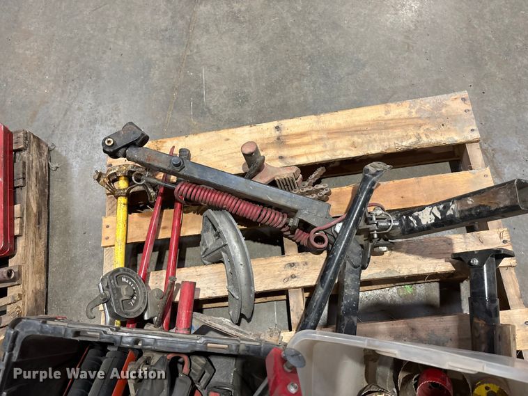 image for item FB0675 Tools