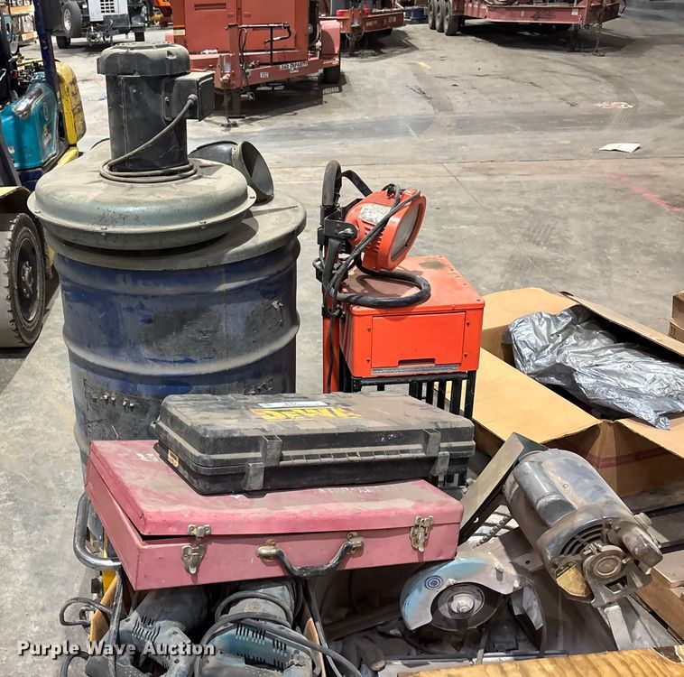 image for item FB0675 Tools