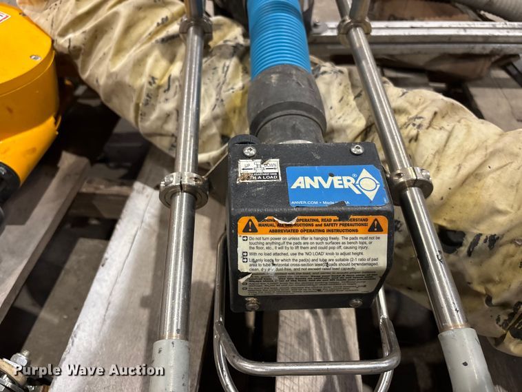 image for item FB0680 Arval material handlers vacuum