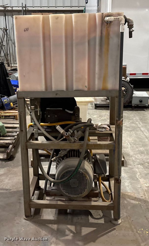 image for item FB0681 Power washer