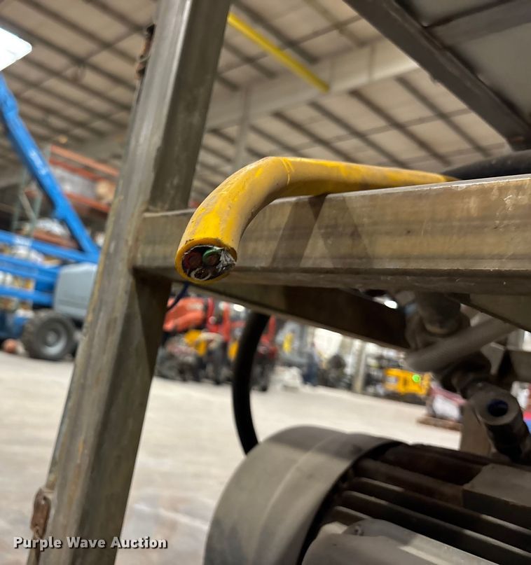 image for item FB0681 Power washer