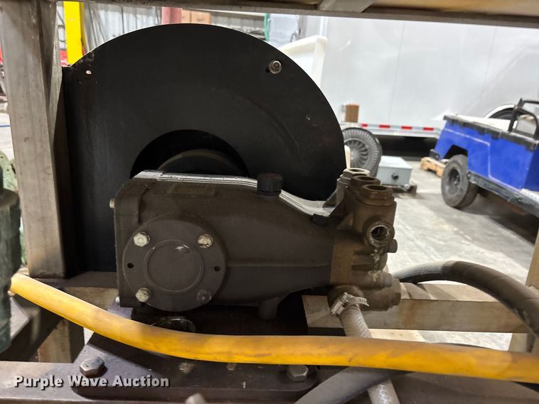 image for item FB0681 Power washer