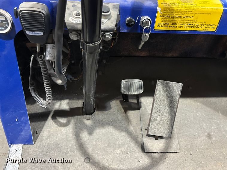 image for item FB0682 (2) golf carts