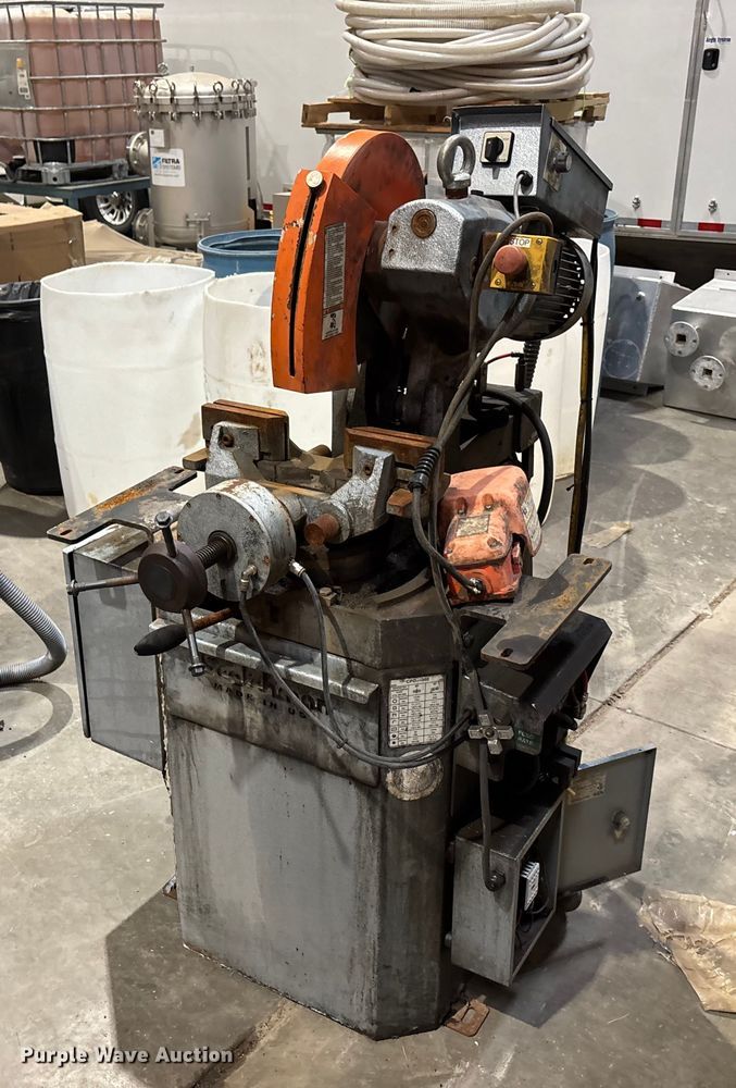 image for item FB0685 Tools