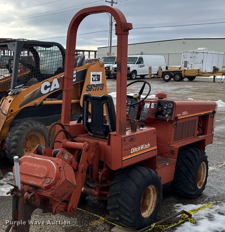 image for item FB0687 Ditch witch 350SX cable plow