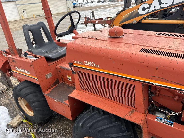 image for item FB0687 Ditch witch 350SX cable plow