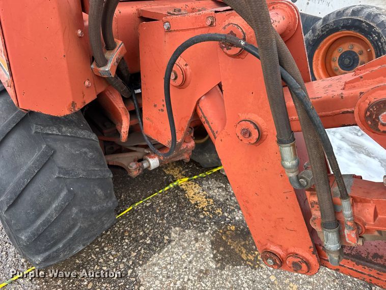 image for item FB0687 Ditch witch 350SX cable plow