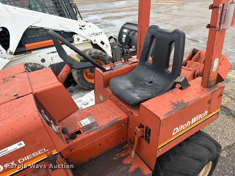 image for item FB0687 Ditch witch 350SX cable plow