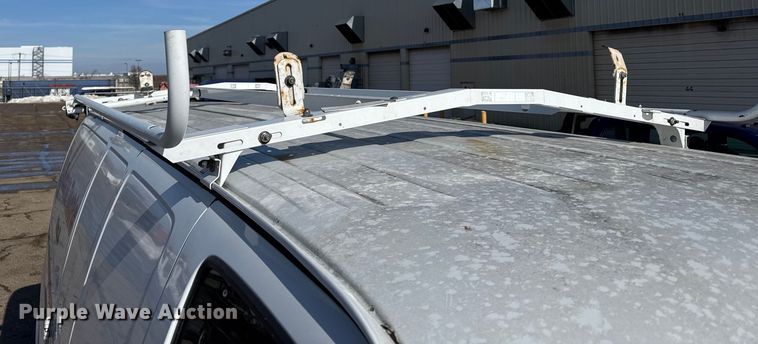 image for item FB0688 2013 Chevrolet Express 3500 van