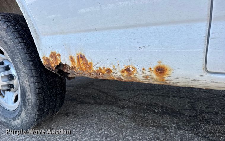 image for item FB0688 2013 Chevrolet Express 3500 van