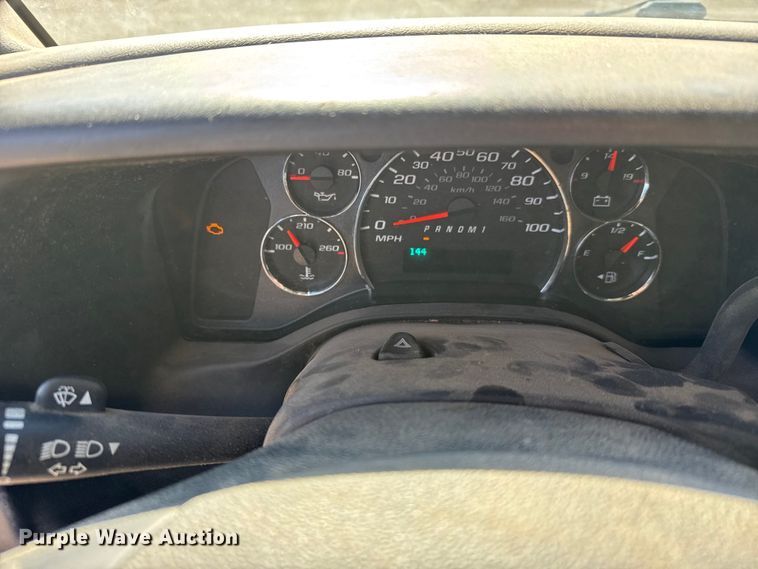 image for item FB0688 2013 Chevrolet Express 3500 van