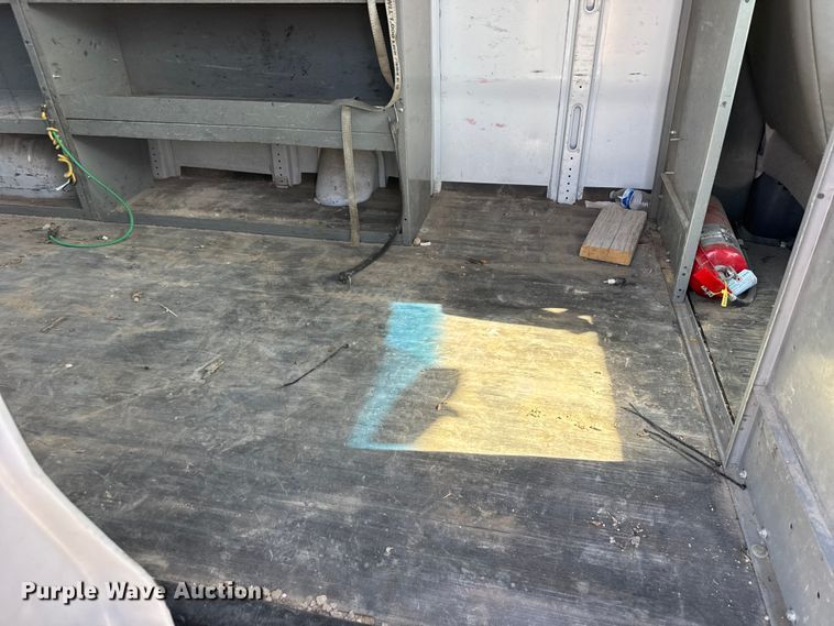 image for item FB0688 2013 Chevrolet Express 3500 van