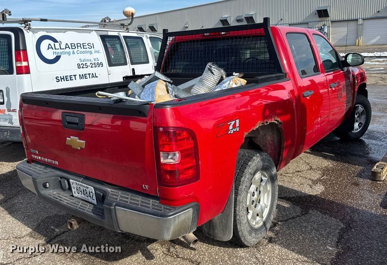 image for item FB0692 2012 Chevrolet Silverado 1500 Crew Cab pickup truck