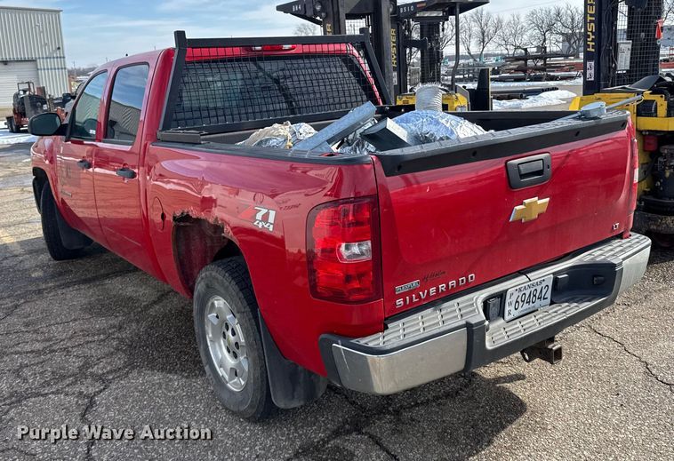 image for item FB0692 2012 Chevrolet Silverado 1500 Crew Cab pickup truck