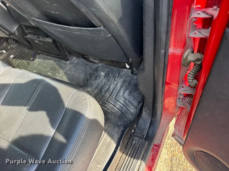 image for item FB0692 2012 Chevrolet Silverado 1500 Crew Cab pickup truck