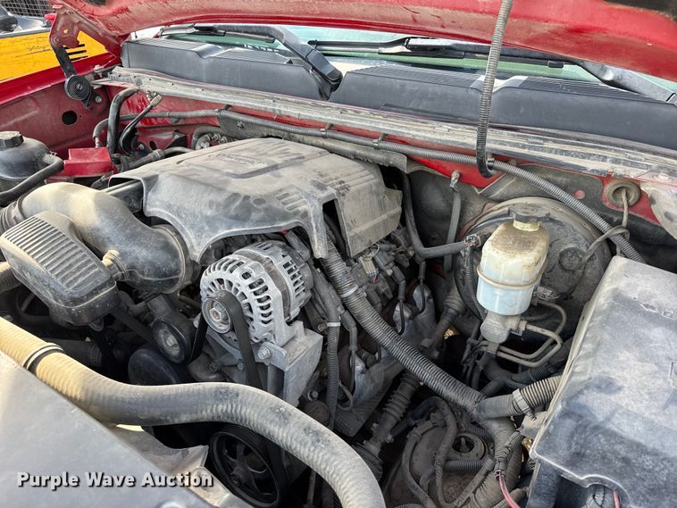 image for item FB0692 2012 Chevrolet Silverado 1500 Crew Cab pickup truck