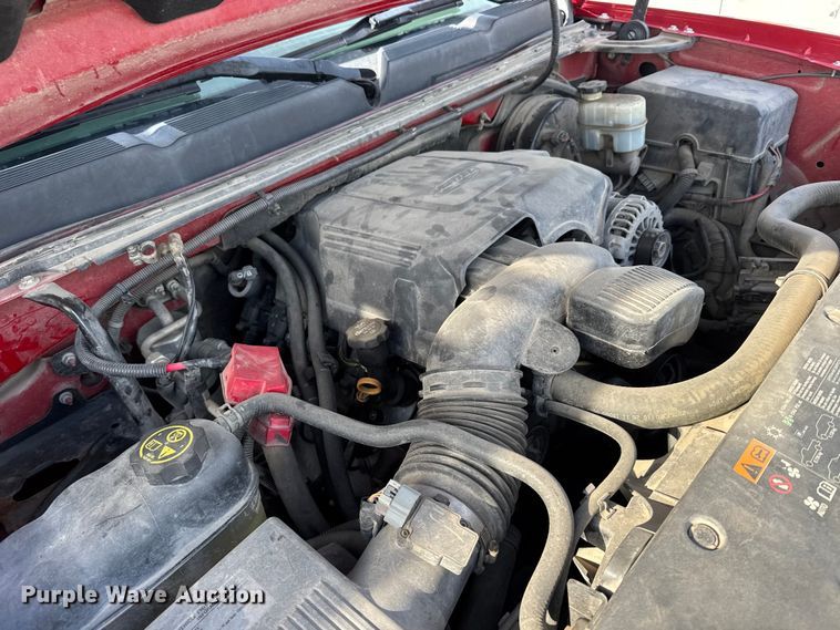 image for item FB0692 2012 Chevrolet Silverado 1500 Crew Cab pickup truck