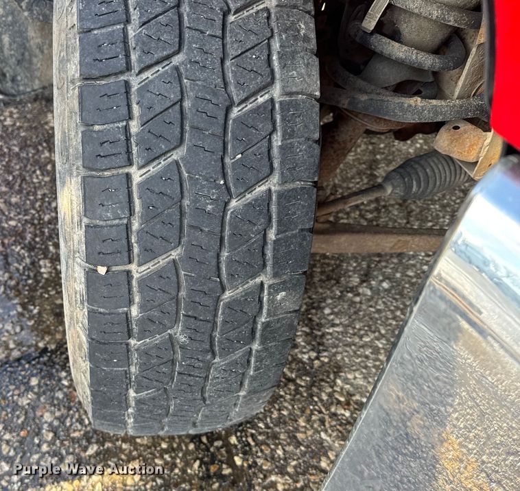 image for item FB0692 2012 Chevrolet Silverado 1500 Crew Cab pickup truck